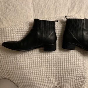 Marc Fisher Pointy-Toe Black Leather Boot, 6.5